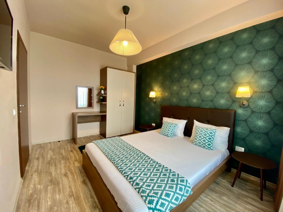Valy Apartments Summerland 마마이아 외부 사진