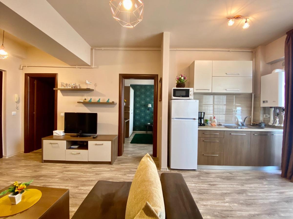 Valy Apartments Summerland 마마이아 외부 사진