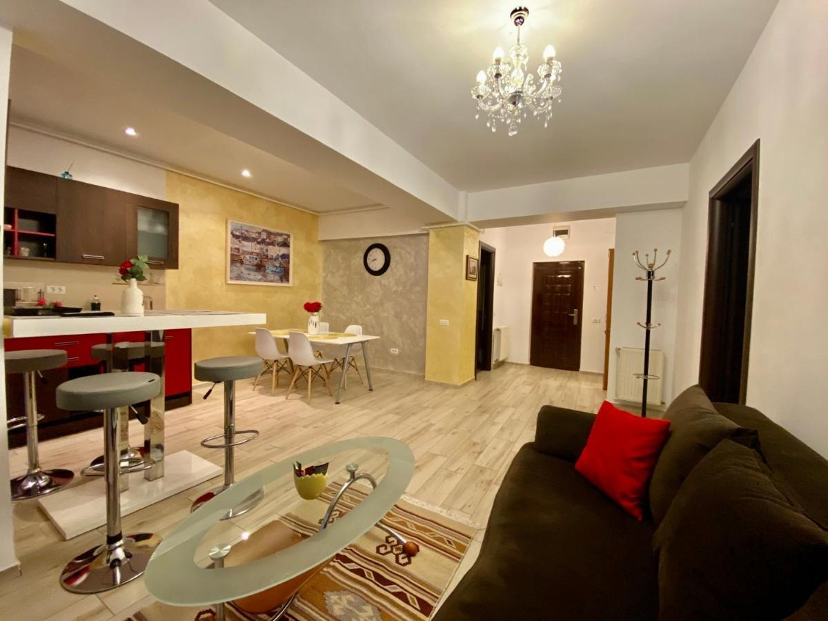 Valy Apartments Summerland 마마이아 외부 사진