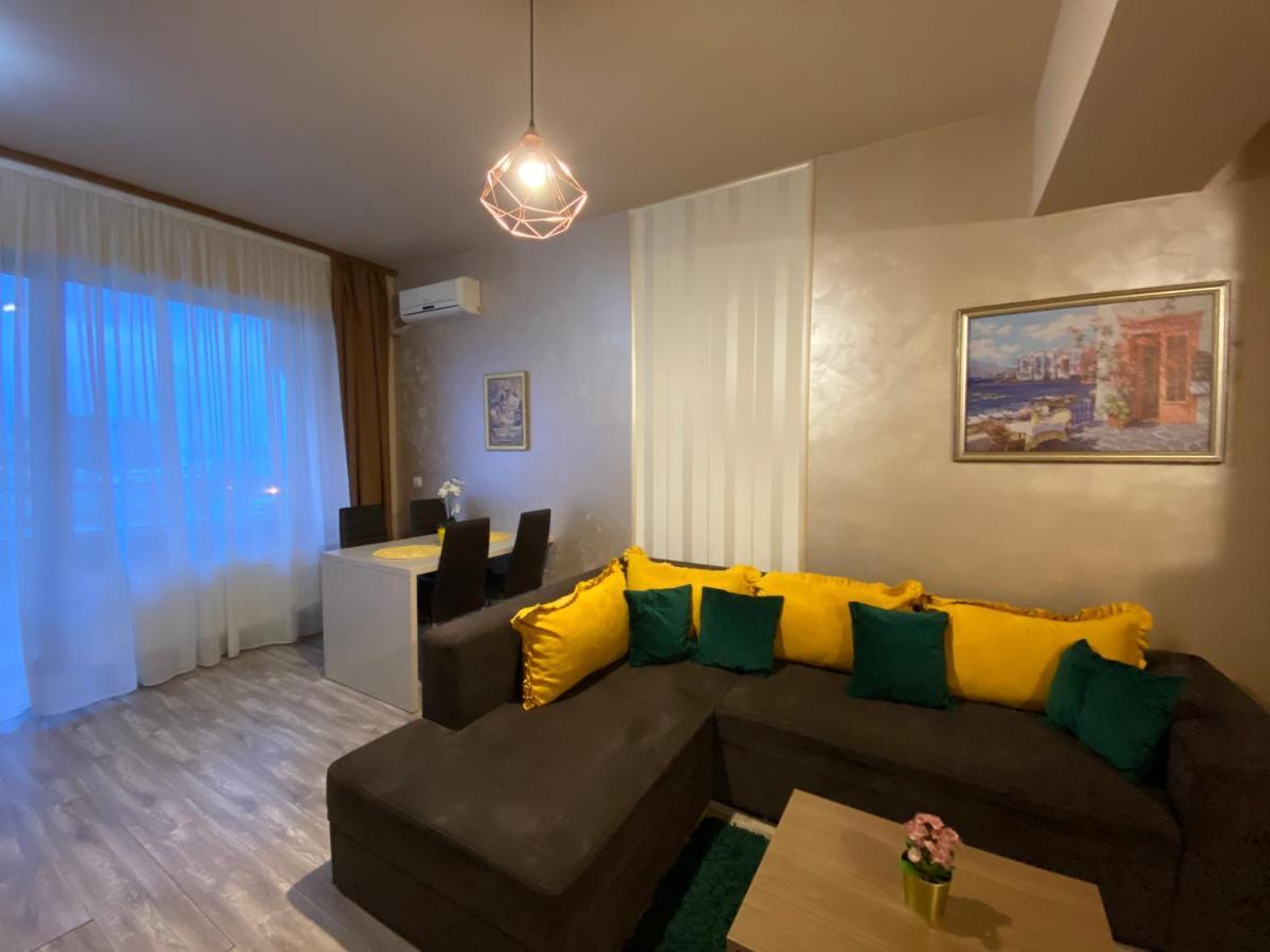 Valy Apartments Summerland 마마이아 외부 사진