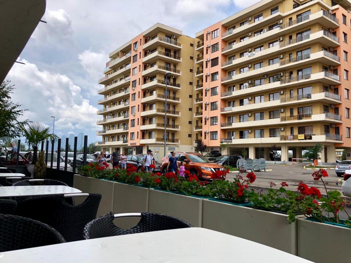 Valy Apartments Summerland 마마이아 외부 사진