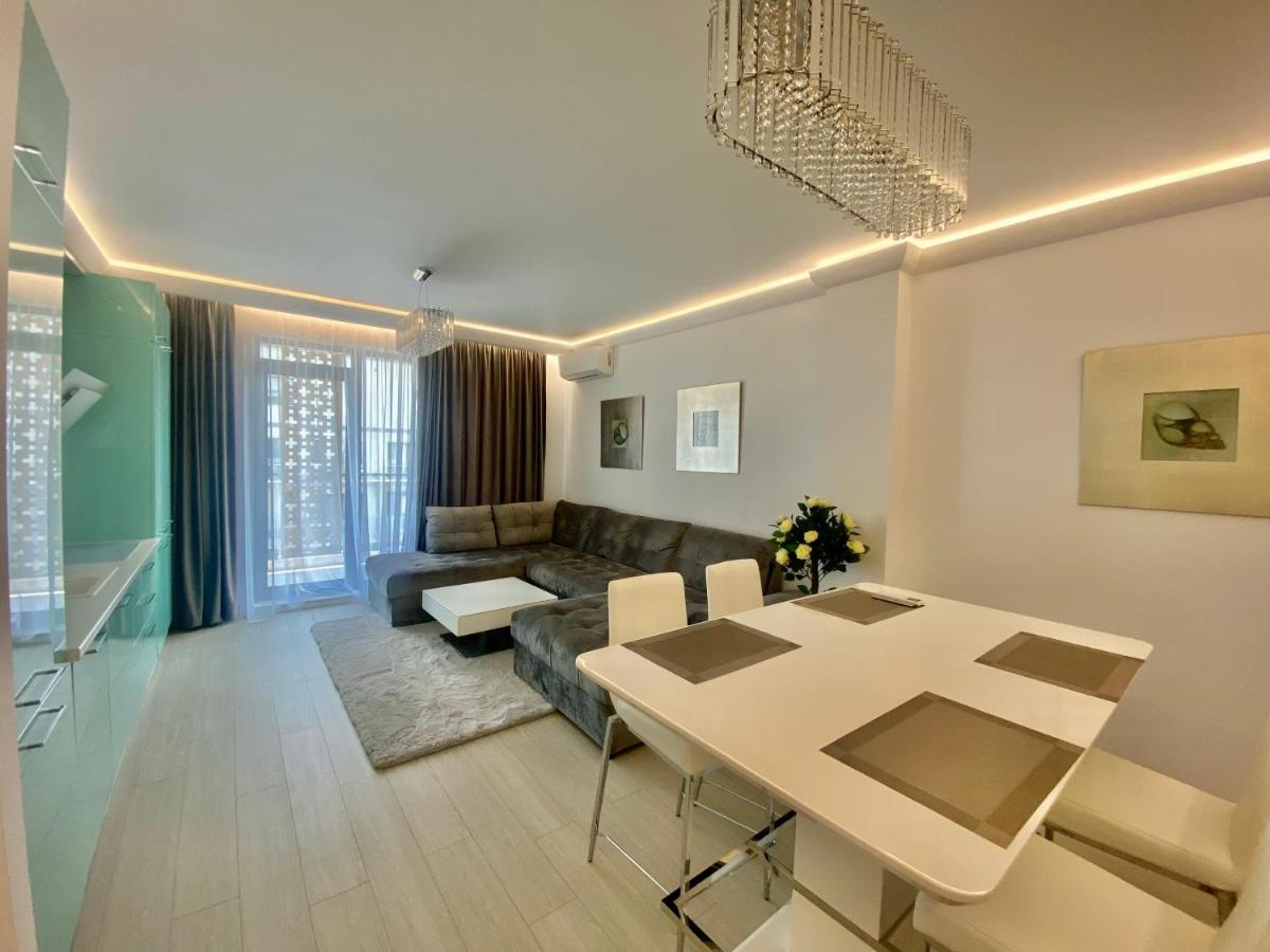 Valy Apartments Summerland 마마이아 외부 사진