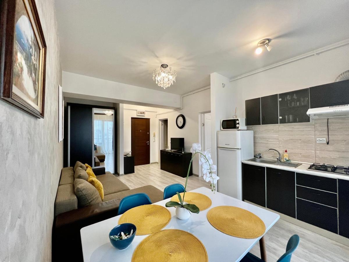 Valy Apartments Summerland 마마이아 외부 사진