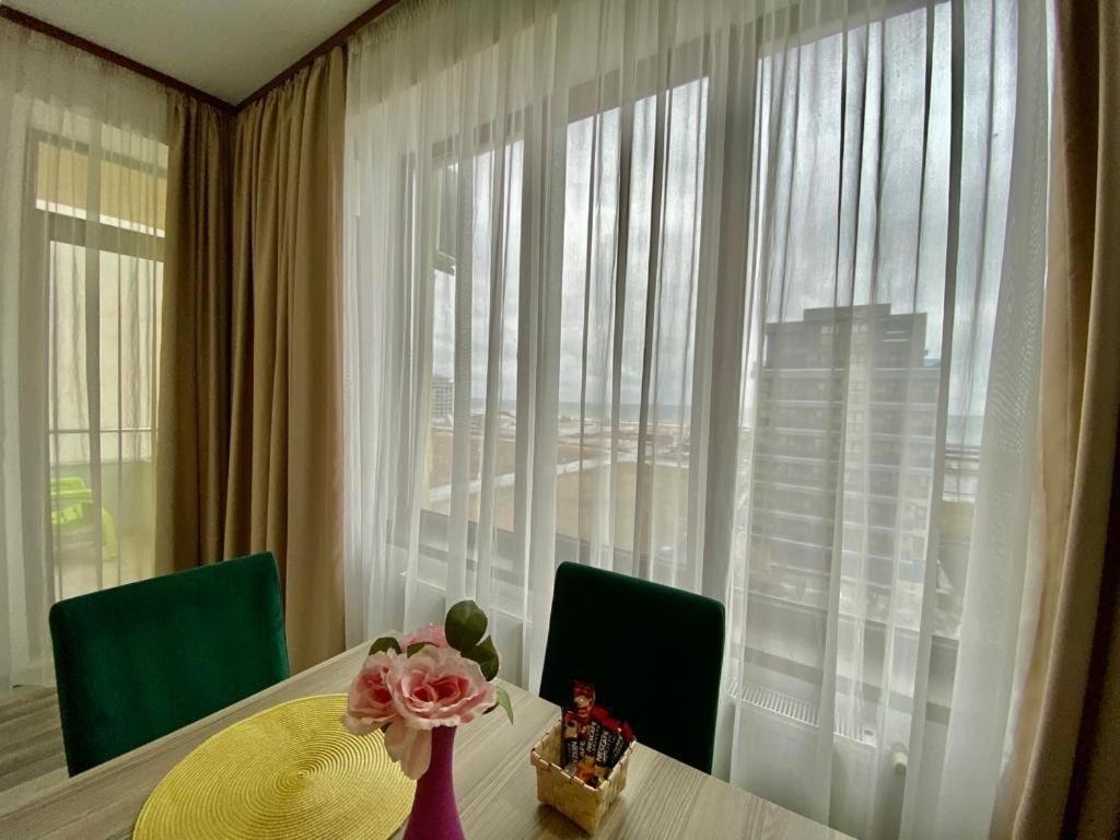 Valy Apartments Summerland 마마이아 외부 사진