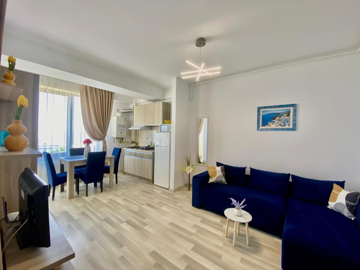 Valy Apartments Summerland 마마이아 외부 사진