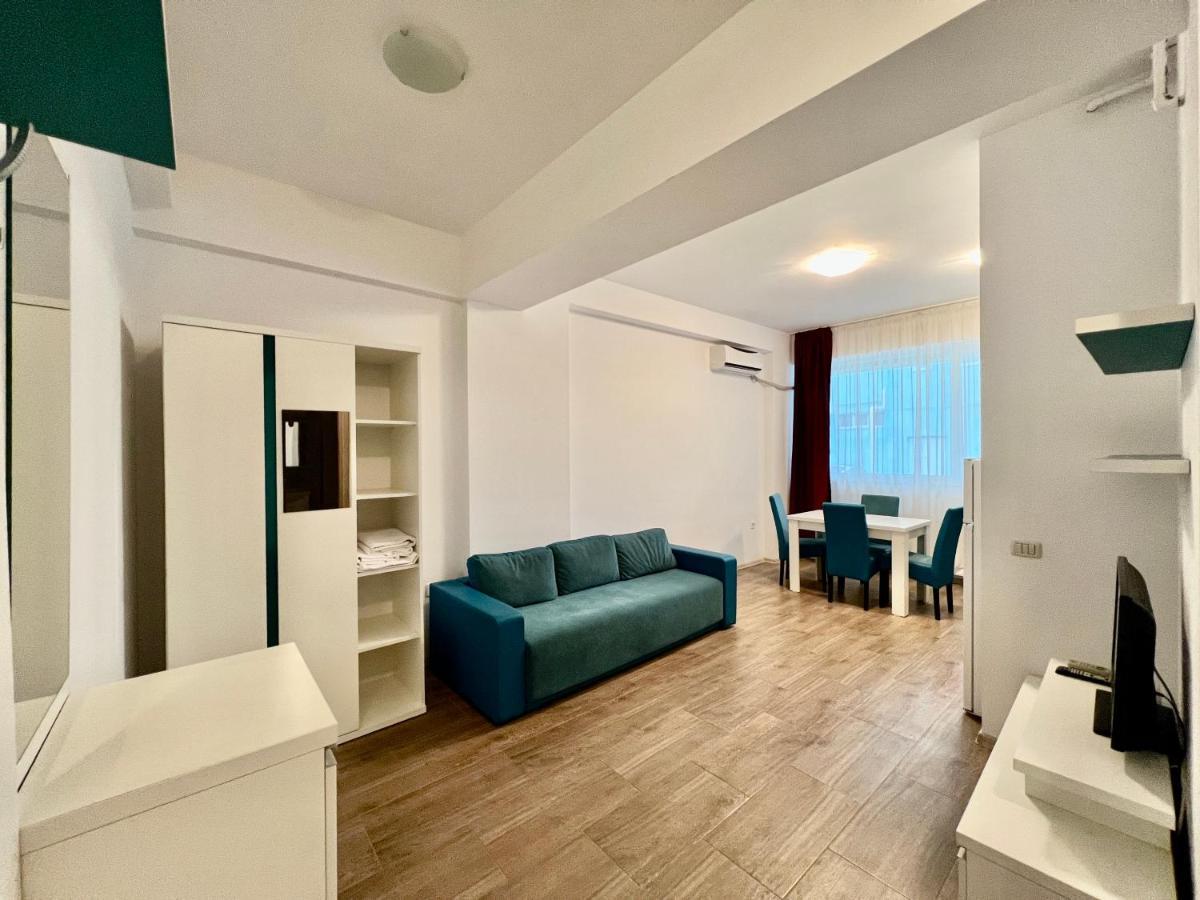 Valy Apartments Summerland 마마이아 외부 사진